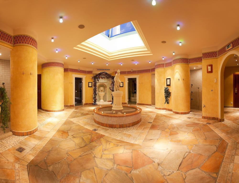 Hotel Schoerhof Saalfelden Екстер'єр фото