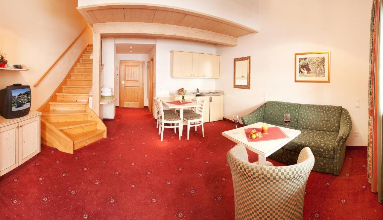 Hotel Schoerhof Saalfelden Екстер'єр фото